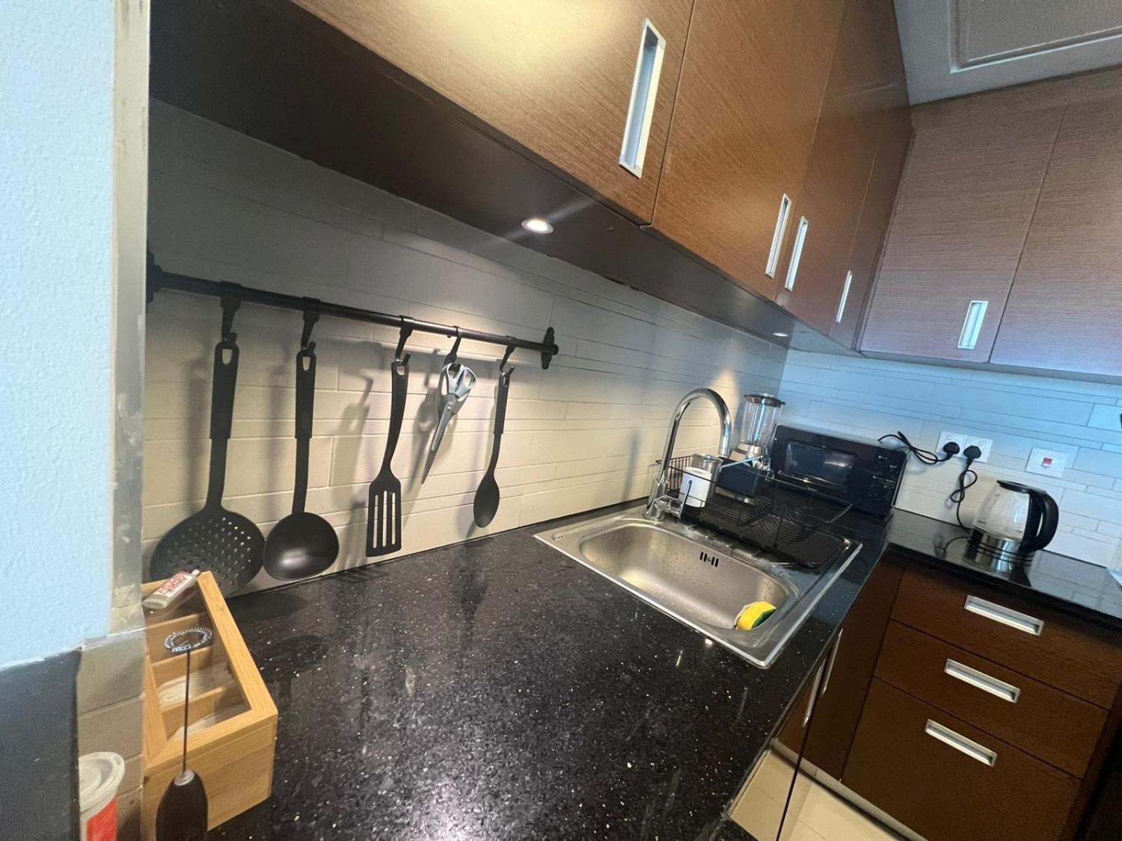 Dinar Home Abu Dhabi Ngoại thất bức ảnh